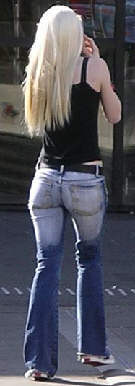 Blond_in_jeans_june_2007